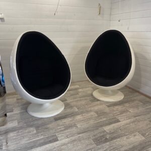 A- 112 [ and A-113 ] Set of 2 Vintage Egg-Chairs [ Armchair "Ovalia " by Thor-Larsen" 1970 ? ]