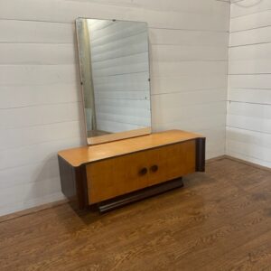 A- 119 A  Original Art-Deco /  Functionalism Mirror Chessboard designed by Jidrich Halabala +-1930 Marple and Walnut Inserted