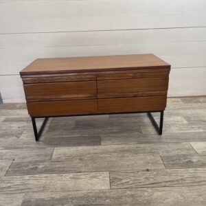 A- 402 Vintage-Retro Chest of Drawers by Novy Domov type Belmondo 1969
