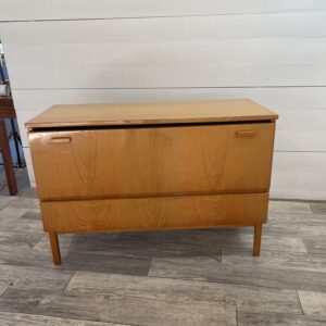 A- 403 Retro - Vintage Pillow / Bar Trunk by Mier made in Zilina +-1970